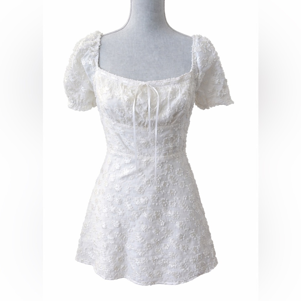 Lulus White Floral Textured Mini Dress Bridal Shower Puff Sleeve Cottagecore L